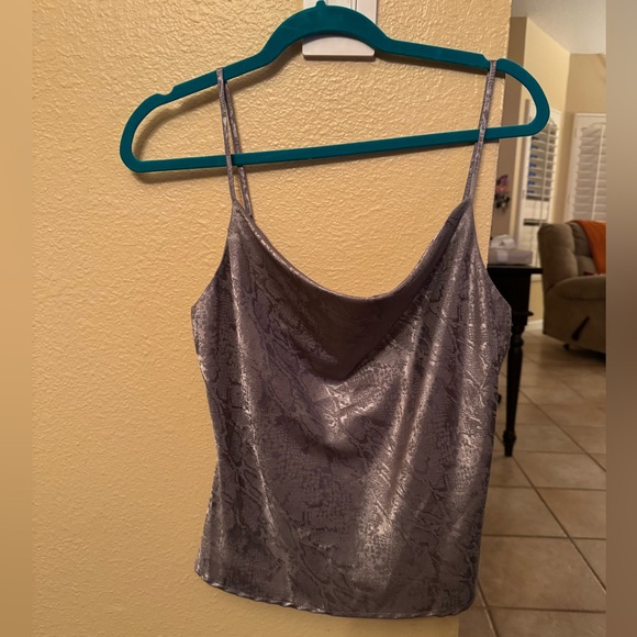 WAYF Silver Snake Print Tank Top - Picture 4 of 4